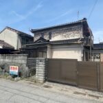 1970s wood house in Toyama
