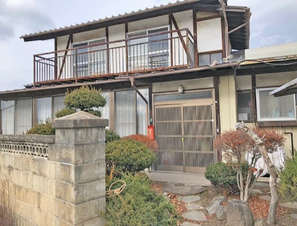 1960s wood house in Nagano