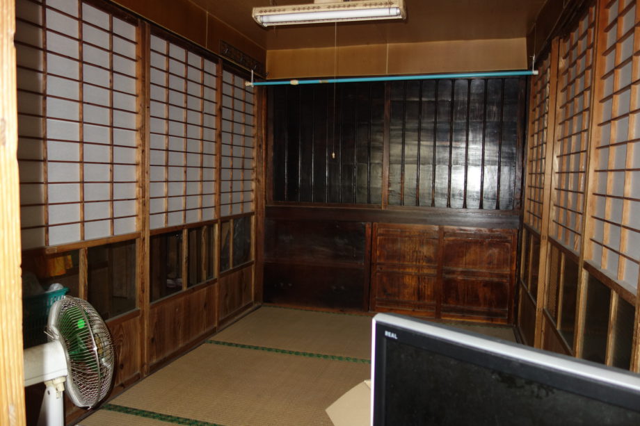 1960s wood house in Nagasaki