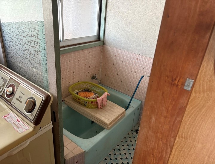 1960s wood house, 5-min walk to station, Nagano