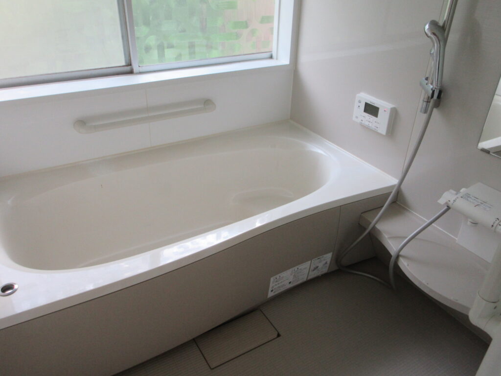 Vacant property for sale with agricultural land [No.317] Hisawa 16 million yen Showa 49 year construction Land 1289.68㎡ Building 143.49㎡ Paddy 536㎡
