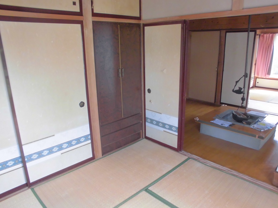 1970s wood house in Nagano