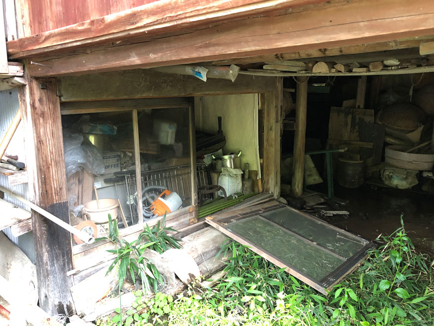 1960s wood house in Nantan