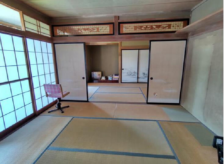 1980s wood house, 13-min walk to station, Nagano