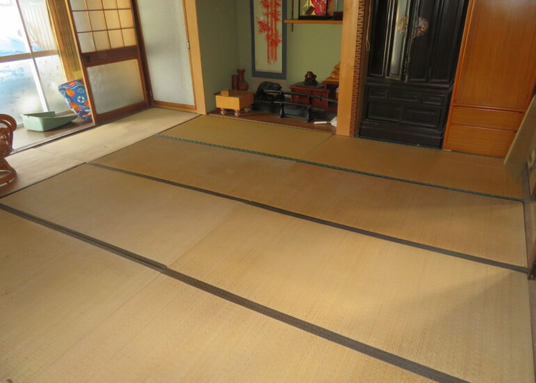 Wood house in Matsusaka Kahada