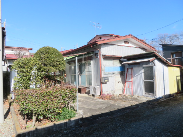 1970s wood house in Tochigi