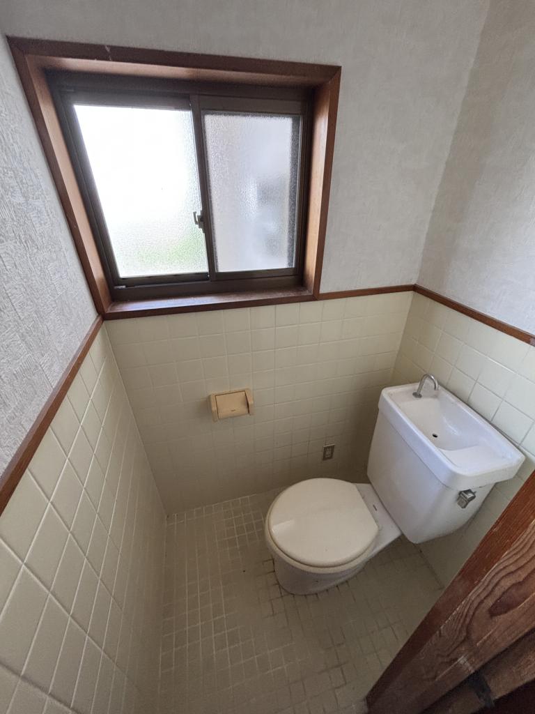 1990s wood house in Miyazaki