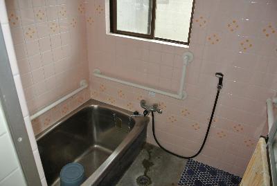 1960s wood house, 17-min walk to station, Hyogo
