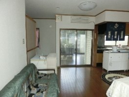 2000s wood house in Niigata