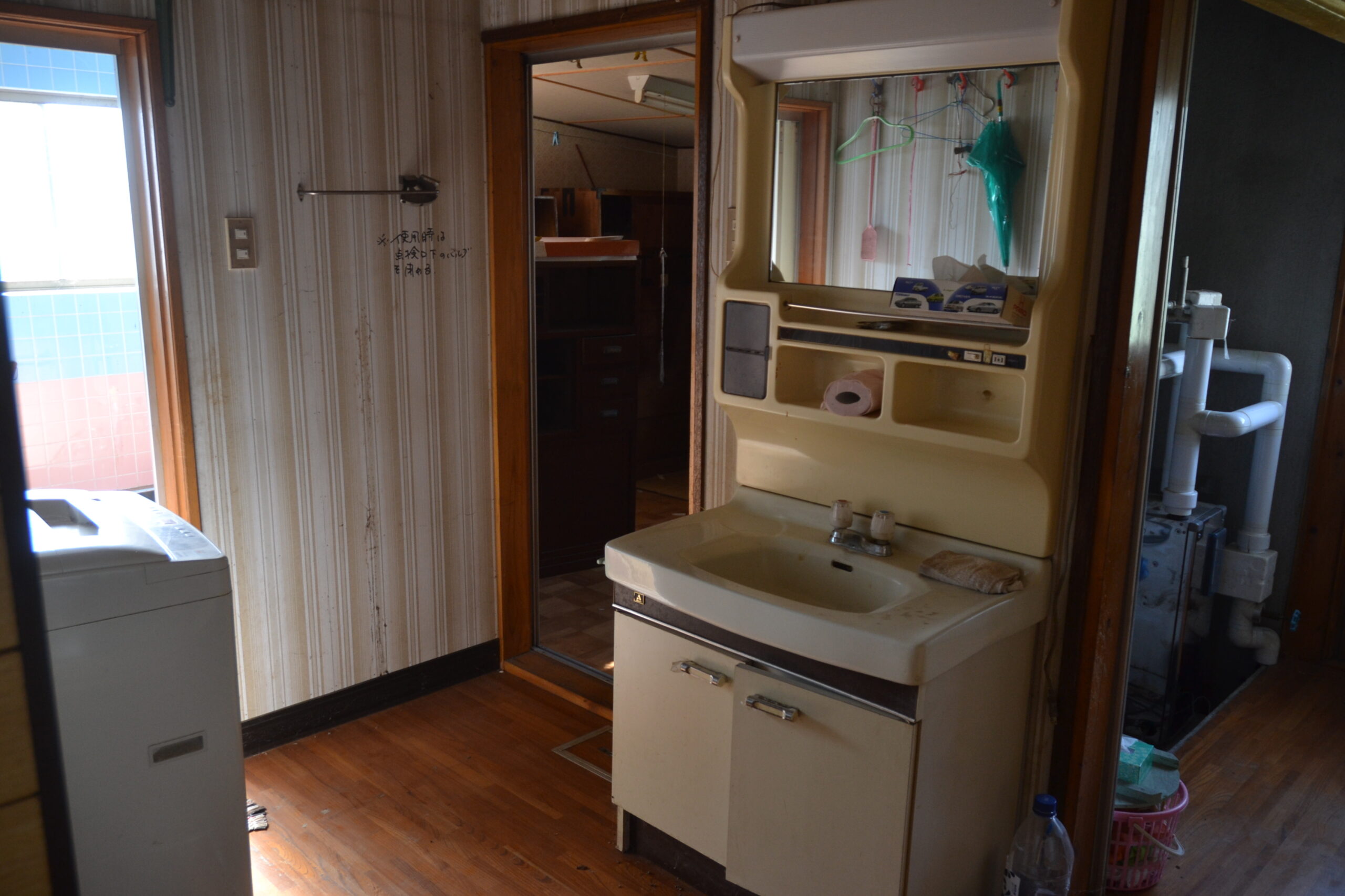 2010s wood house with outbuildings in Aomori