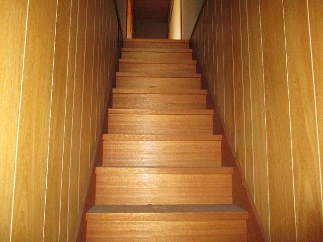 1990s wood house, 3-min walk to station, Okayama