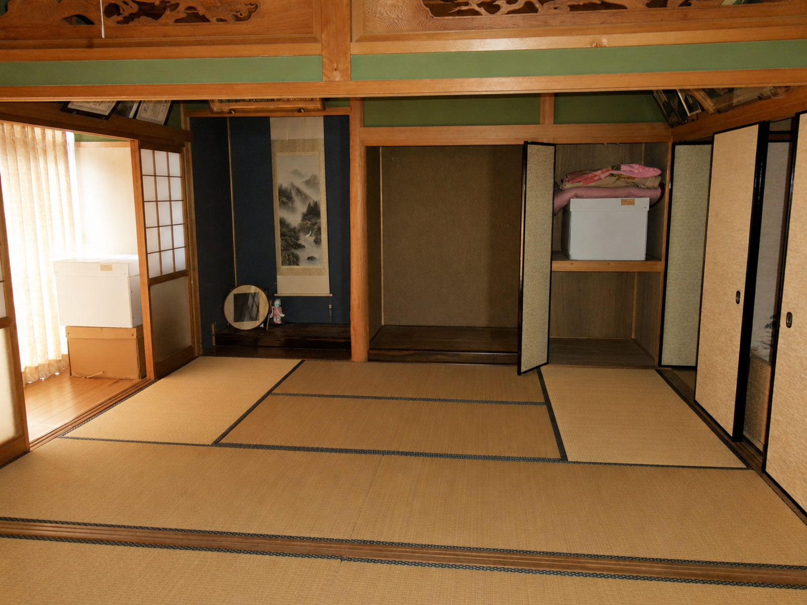 1980s wood house on a large plot in Hyogo