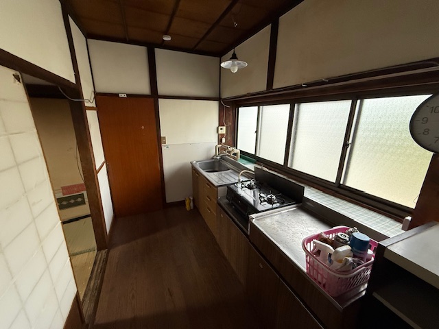 1950s wood house, 8-min walk to station, Nagano