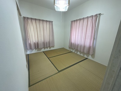 1980s wood house in Hiroshima