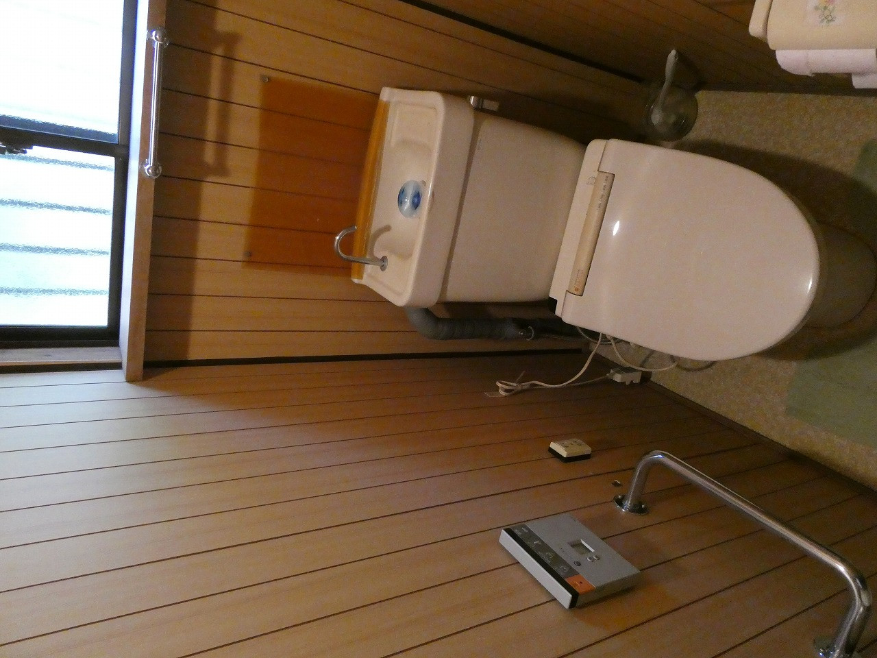 1970s wood house in Utsunomiya, Tochigi