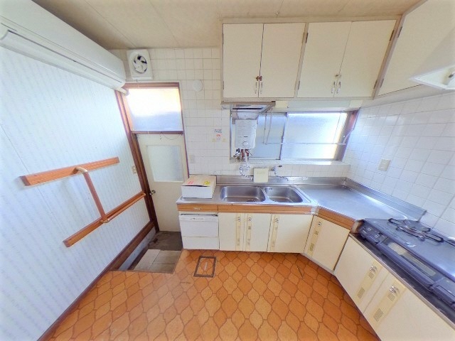 1970s wood house in Aomori