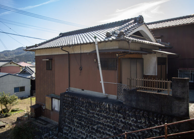 1980s wood house in Matsusaka Kahada