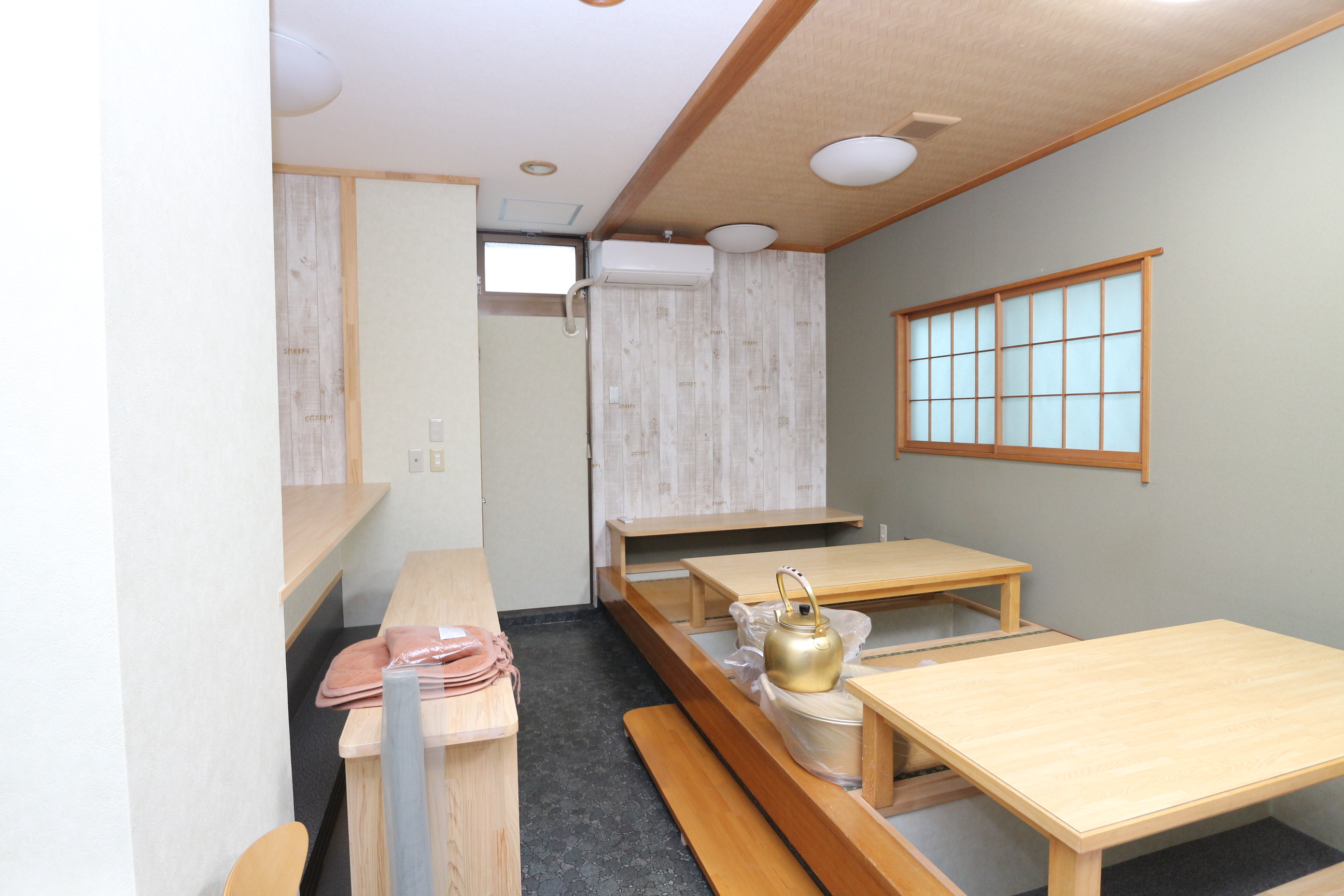 2000s wood house, 9-min walk to station, Nagano