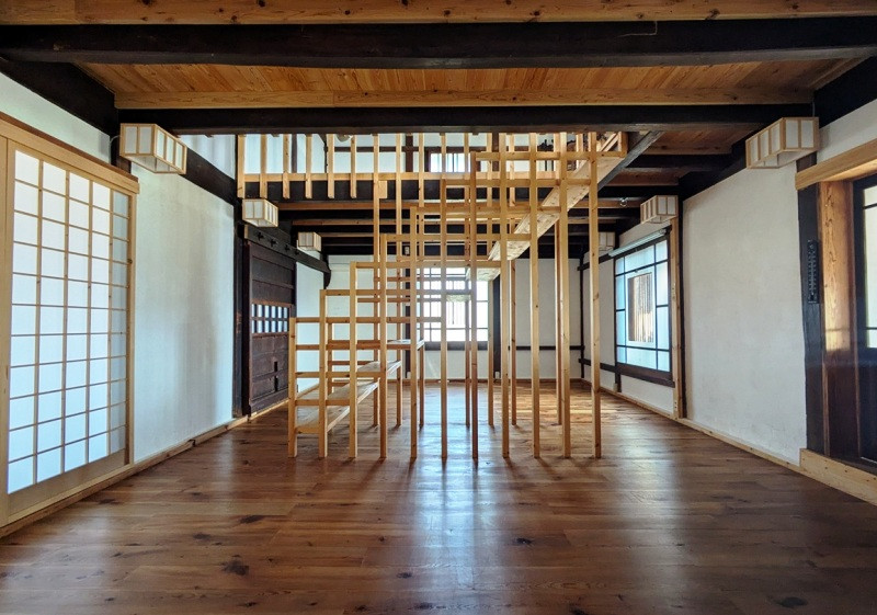 Wood house on a large plot in Yamanashi