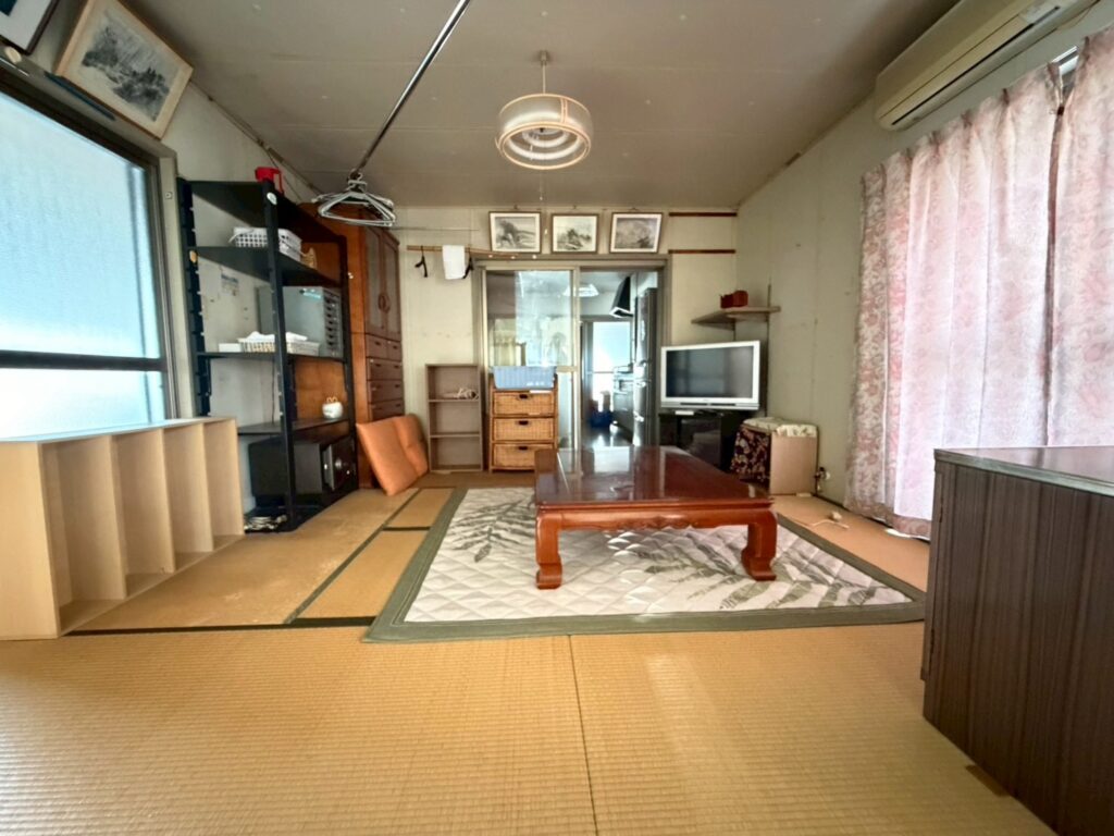 Wood house near the coast in Amino, Kyotango