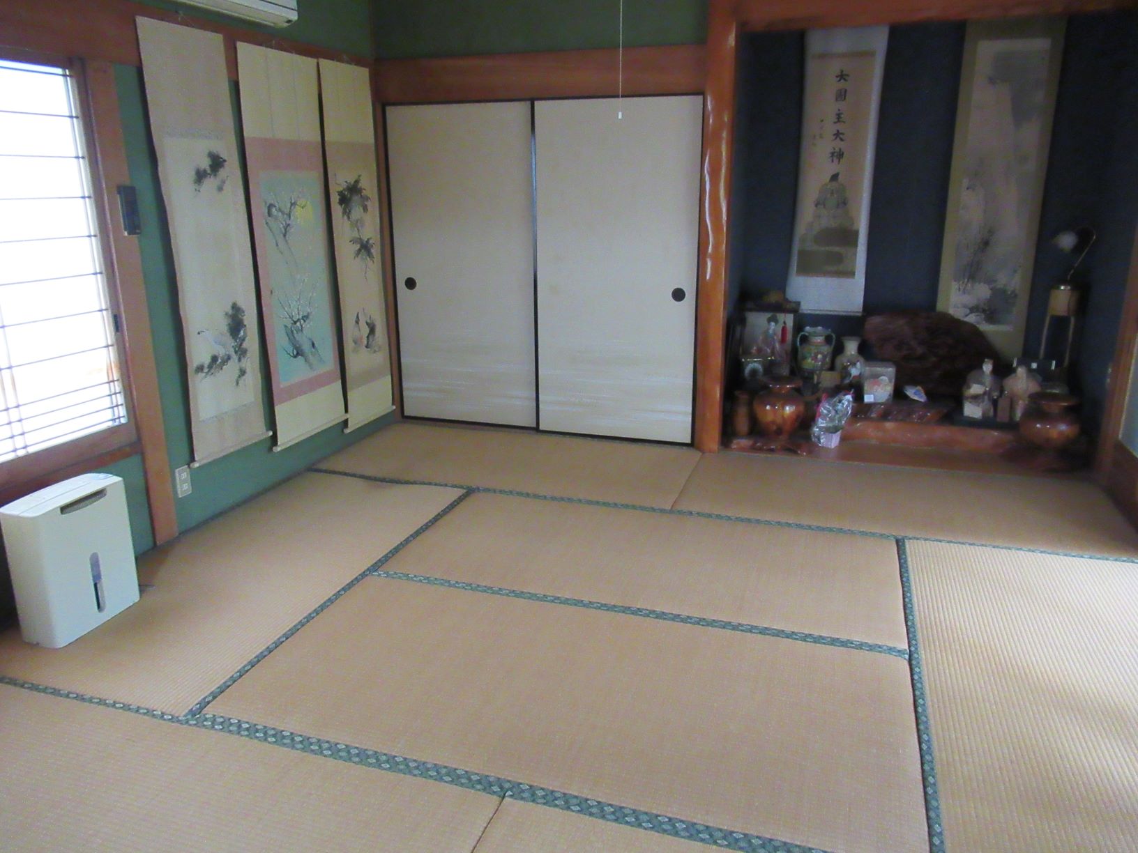 1980s wood house near the coast in Tagami, Tarumizu