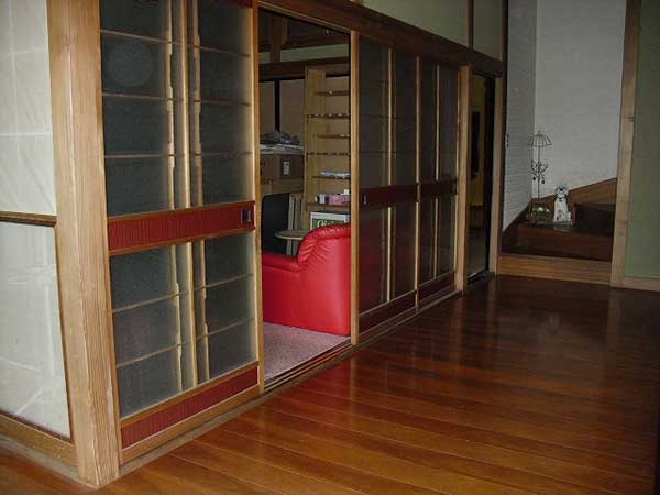 1980s wood house on a large plot in Iwate
