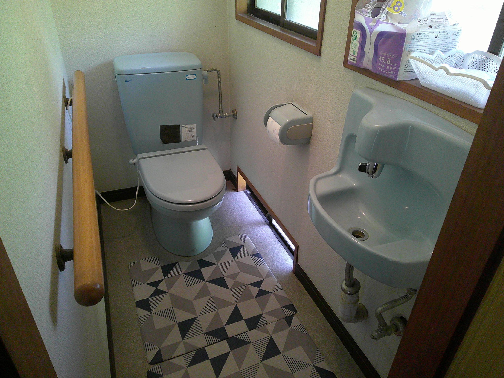 1870s wood house on a large plot in Nagano