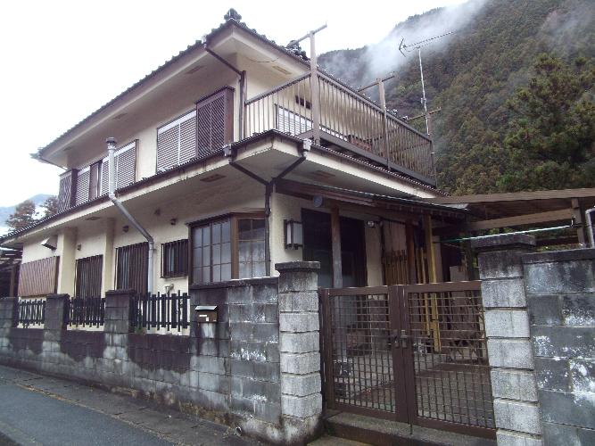 1970s wood house, 20-min walk to station, Tokyo