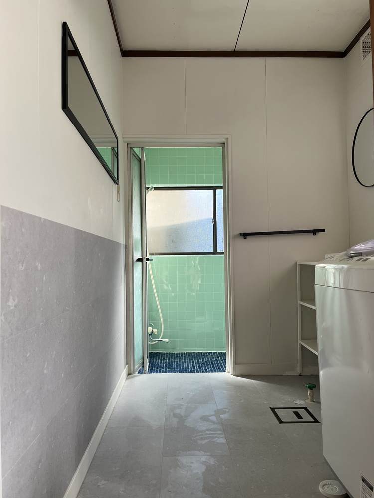 1980s wood house, 9-min walk to station, Iwate