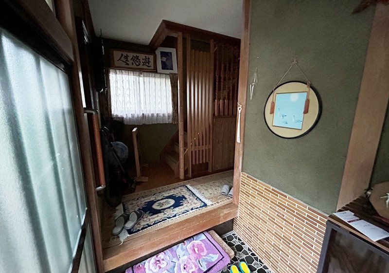 Wood house in Ehime