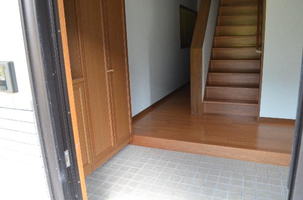 2000s wood house in Hyogo