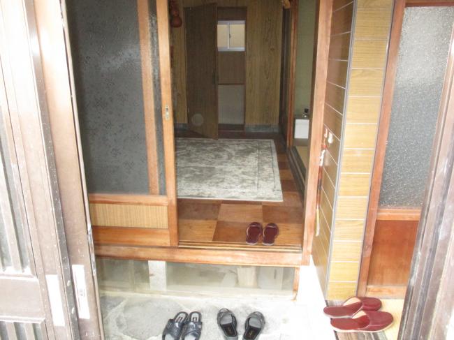 1910s wood house, 17-min walk to station, Okayama