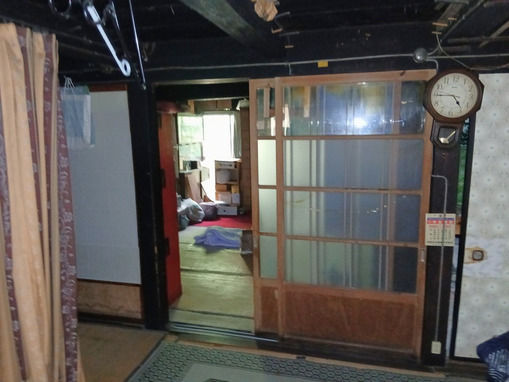 Wood house, 12-min walk to station, Iwate