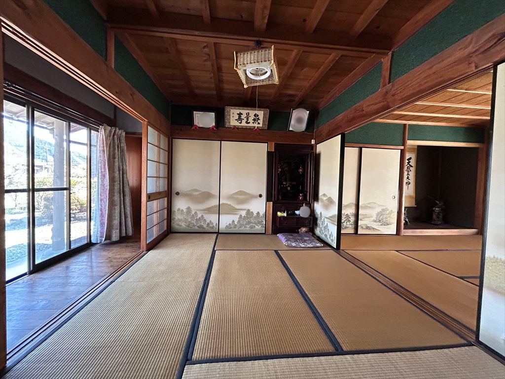 1950s wood house in Mie