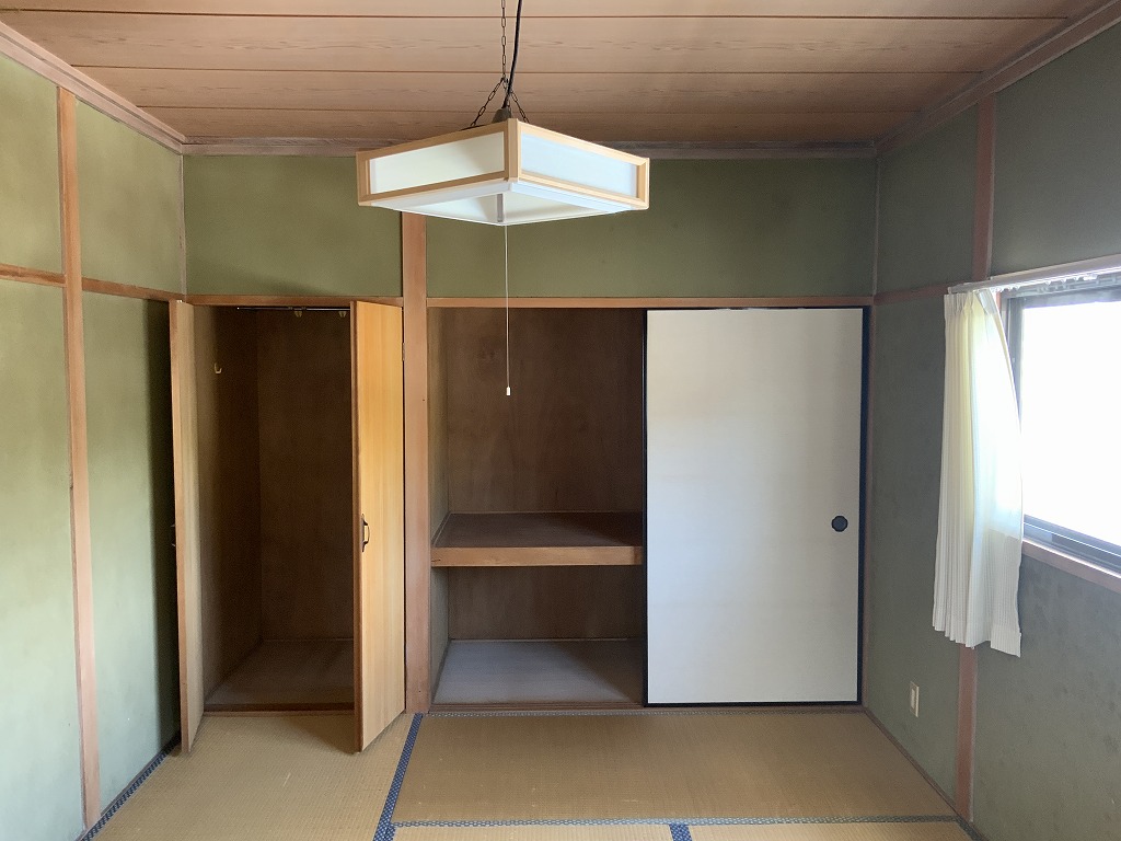 1980s wood house, 11-min walk to station, Yamaguchi