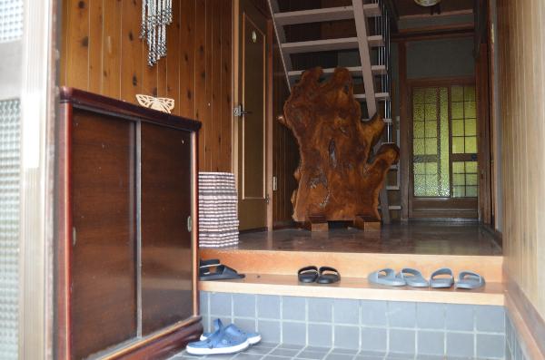 1970s wood house in Hyogo