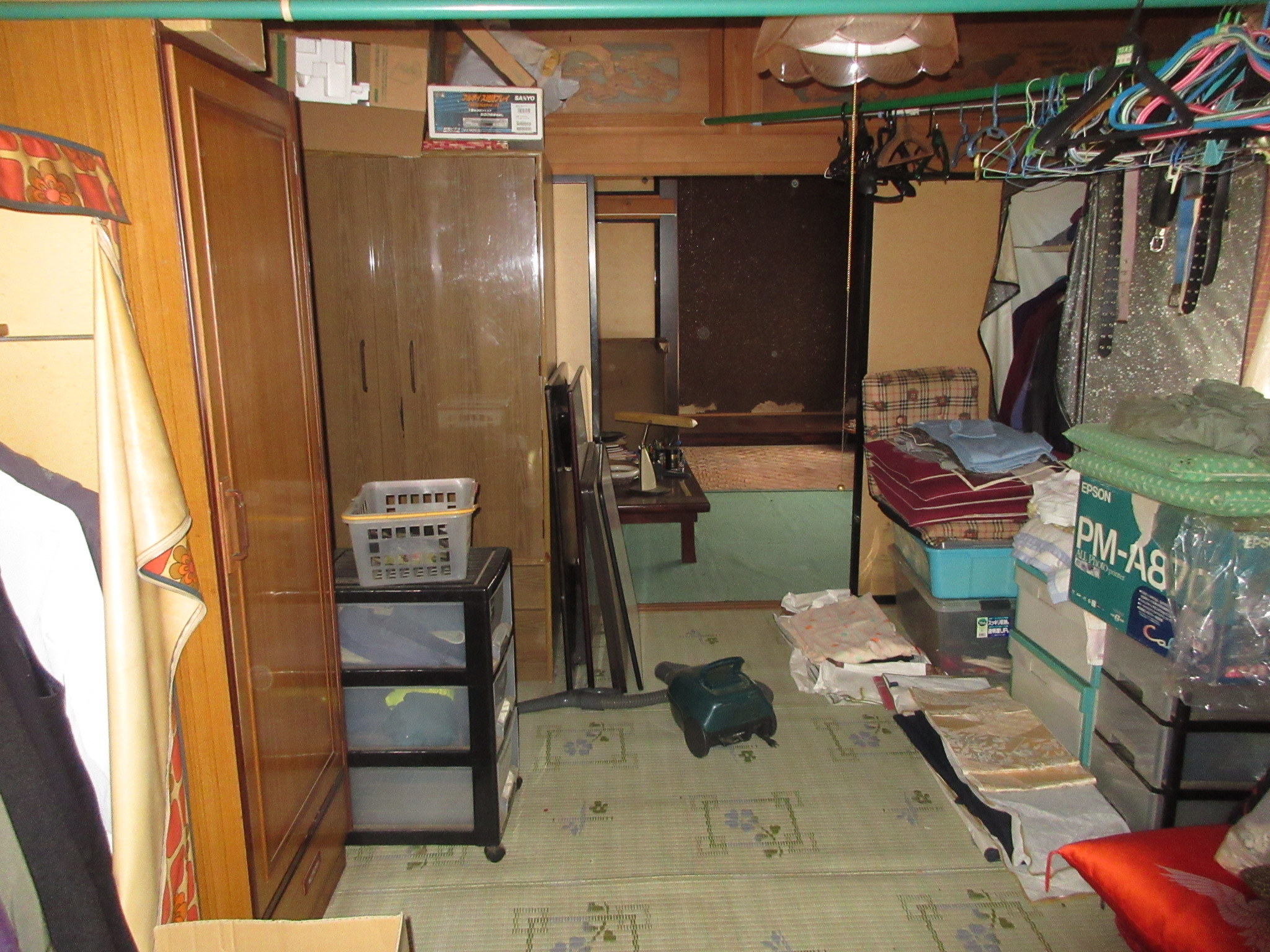 1980s wood house on a large plot in Iwate