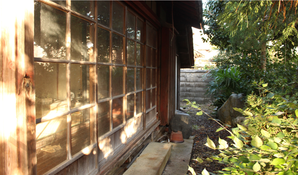 Wood house in Shiga