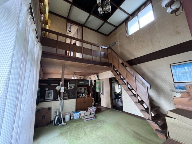 1970s wood house in Ehime