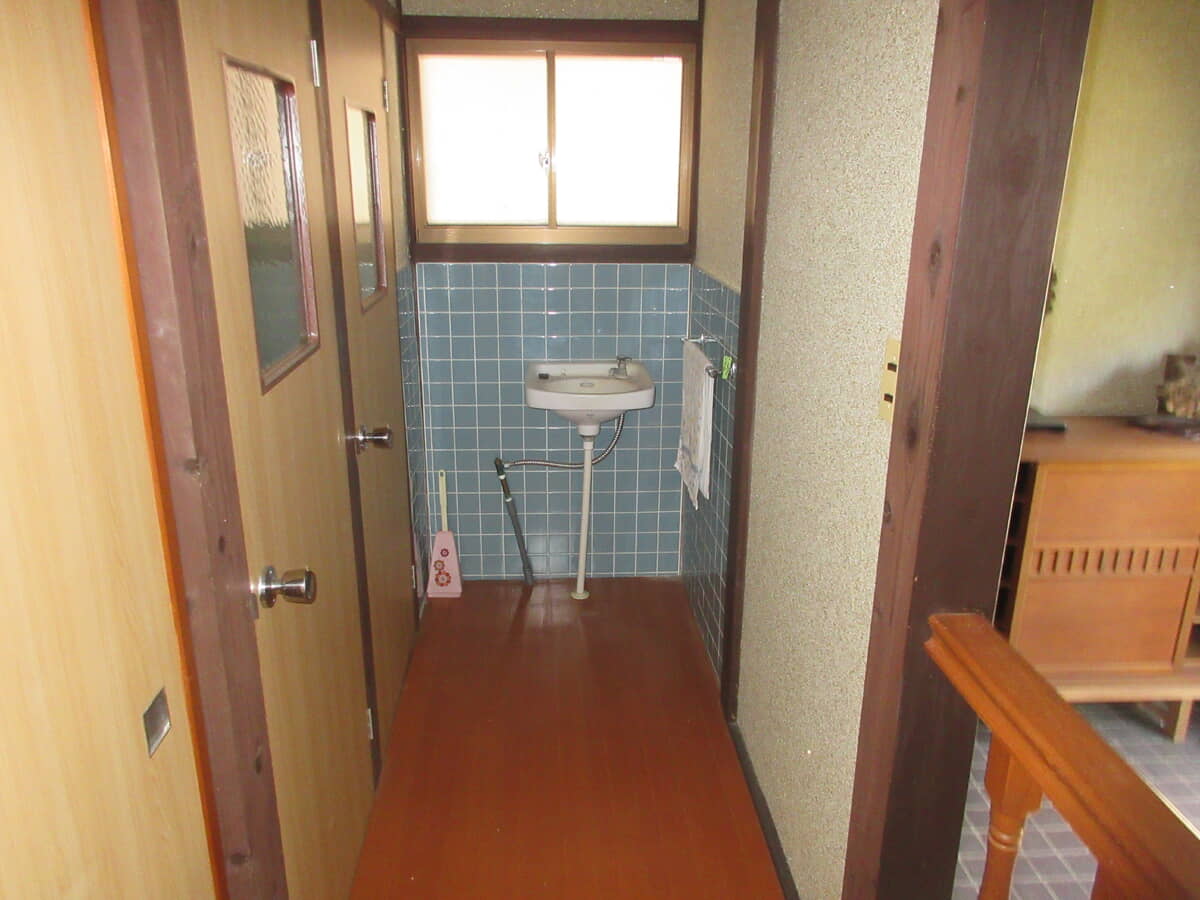 1970s wood house in Hiroshima