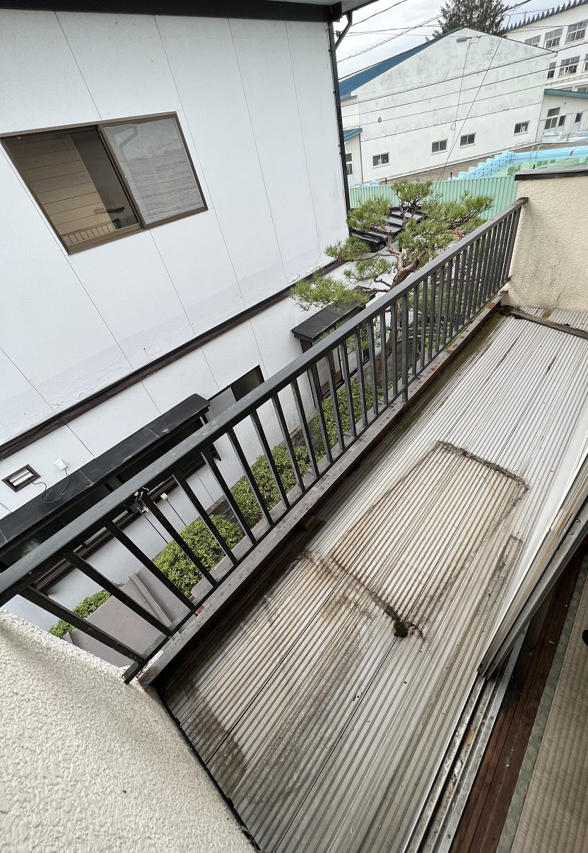 1970s wood house in Iwate