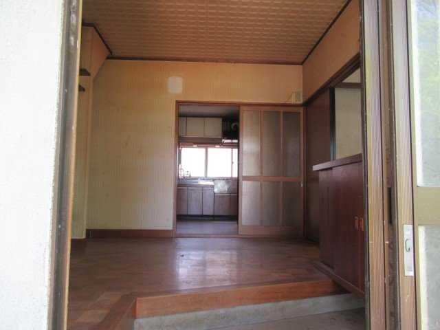 1970s wood house, 18-min walk to station, Nagano