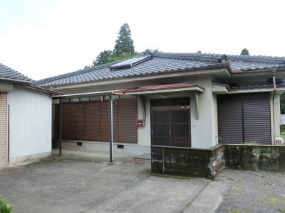 1980s wood house in Kawanishi, Yusui, farmland, approval needed