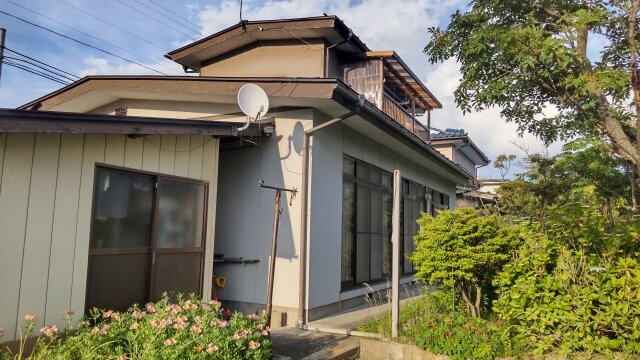 1970s wood house, 7-min walk to station, Fukushima
