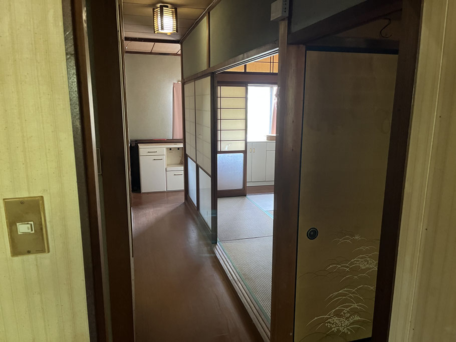 1960s steel-frame house in Gifu