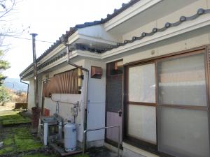 1970s wood house, 12-min walk to station, Kawanishi, Yusui