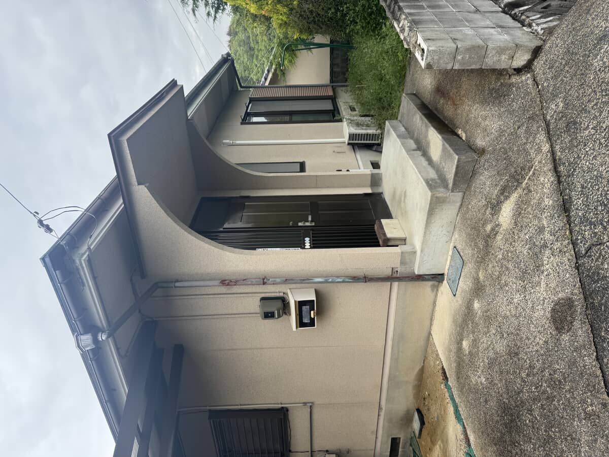1990s steel-frame house in Hiroshima
