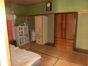 1980s wood house in Kawanishi, Yusui, farmland, approval needed