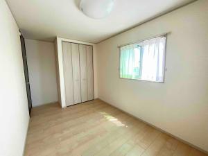 2010s wood house, 16-min walk to station, Fukui