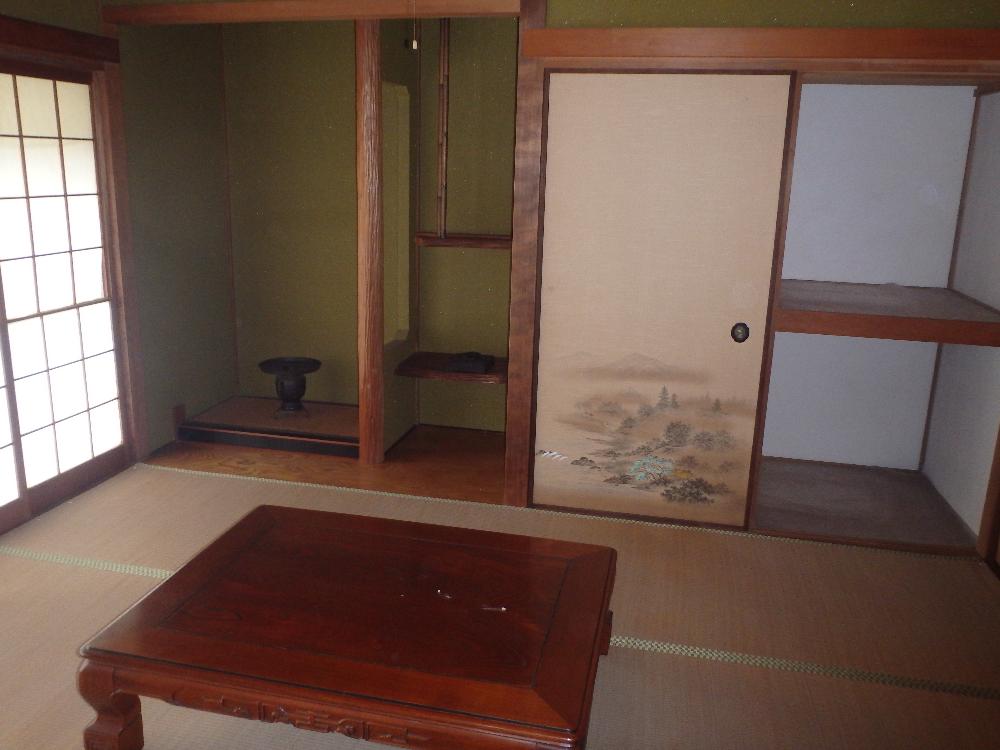 1970s wood house in Kagawa